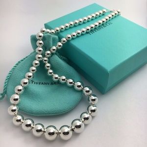 19" Tiffany & Co HardWear Graduated Bead Necklace